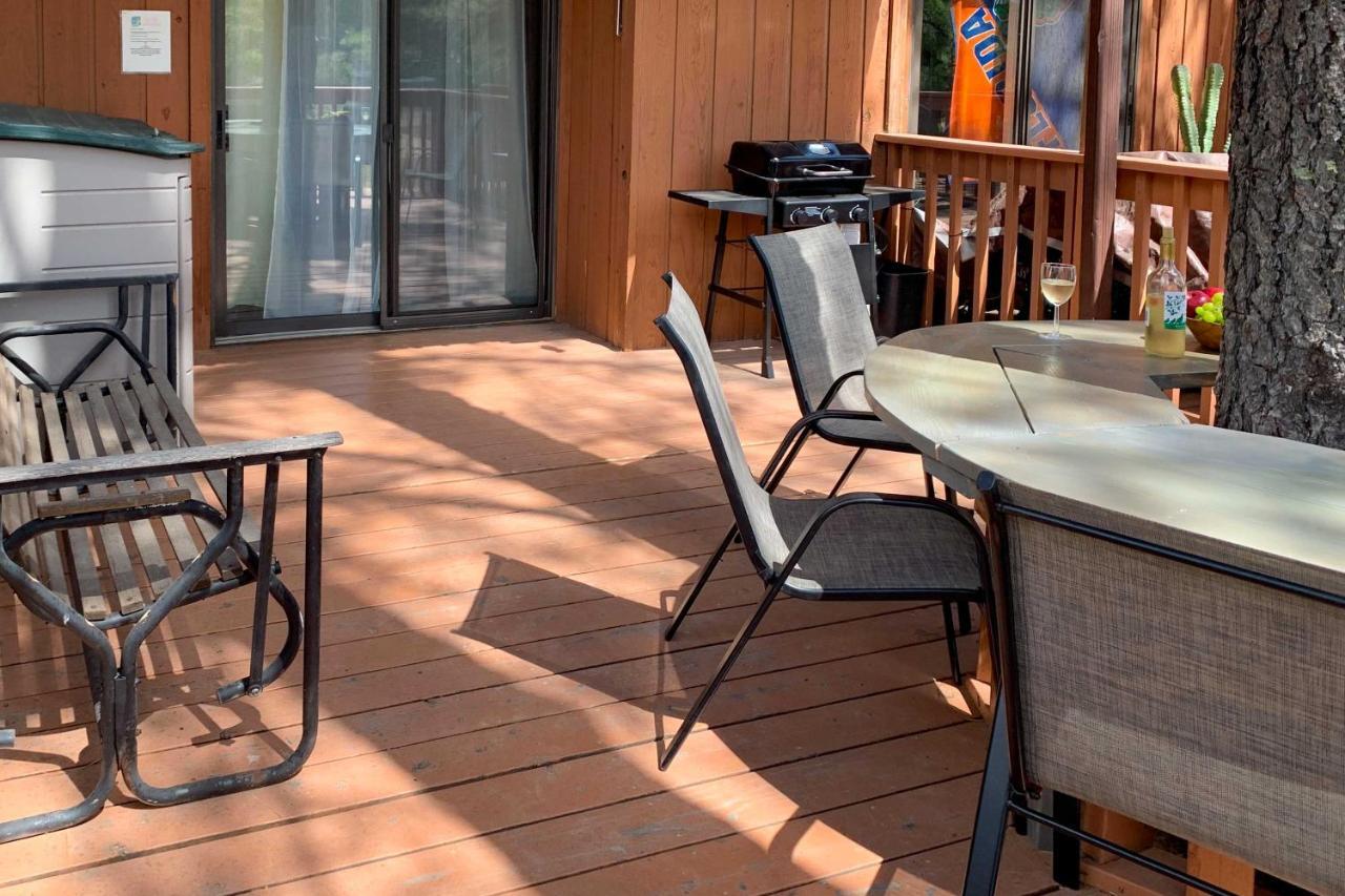 Forested Ruidoso Condo With Deck And Fireplace! Zewnętrze zdjęcie