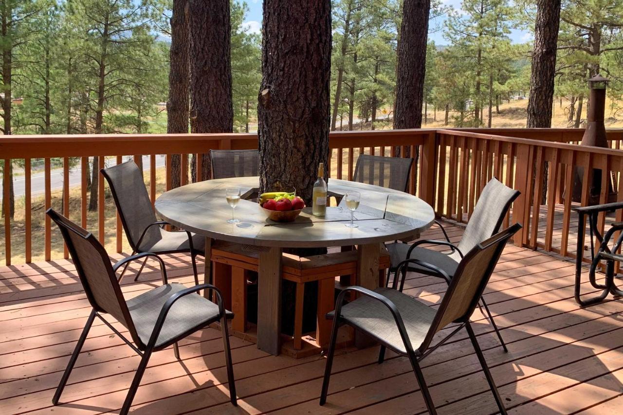 Forested Ruidoso Condo With Deck And Fireplace! Zewnętrze zdjęcie